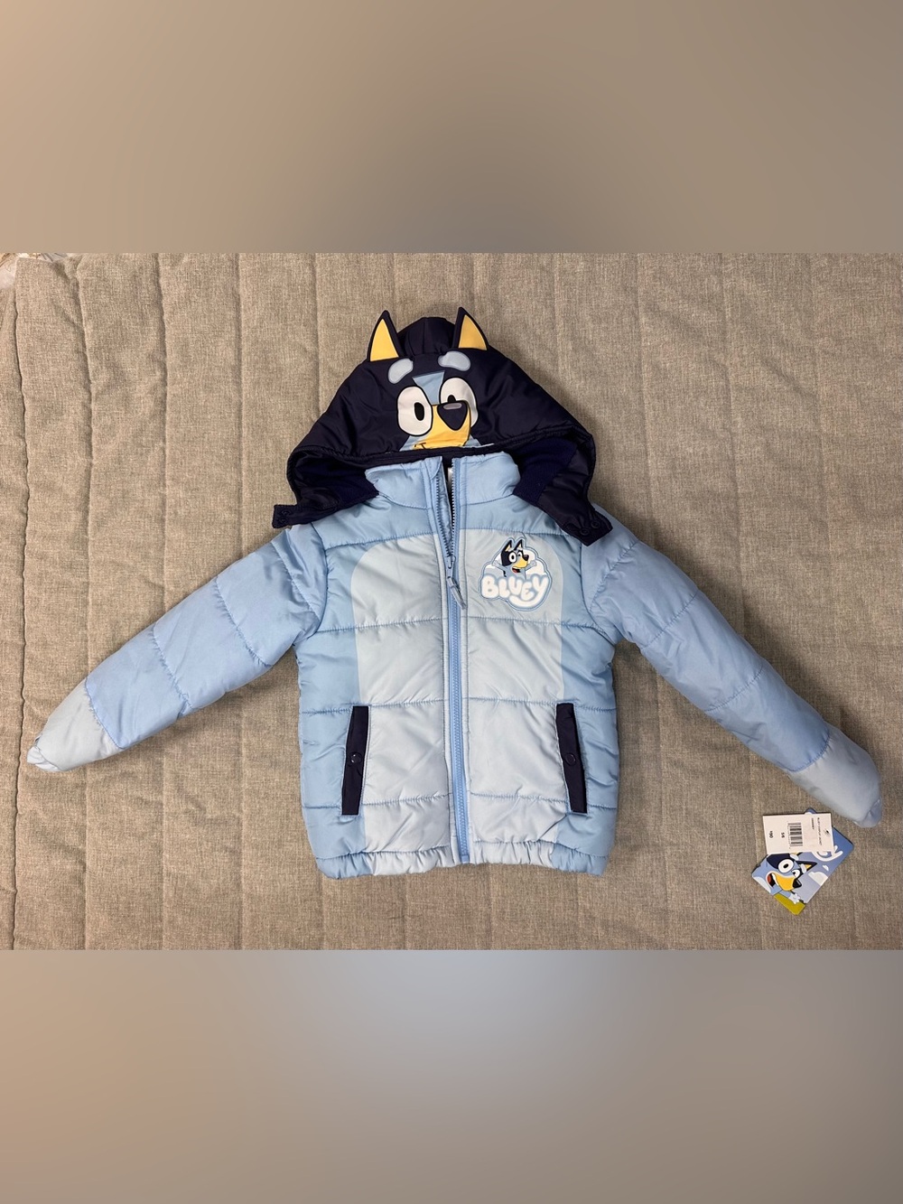 NWT BLUEY Puffer Jacket Coat W/Hood Boys Girl Size 5/6 $90